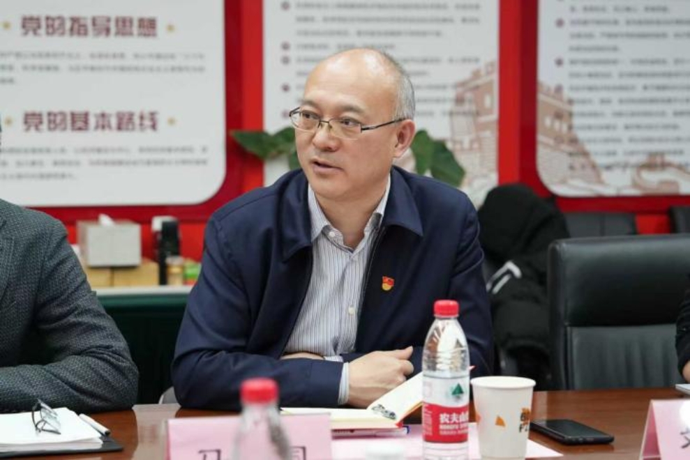 c3d81330c9e91f916e7892f30b64b0ec